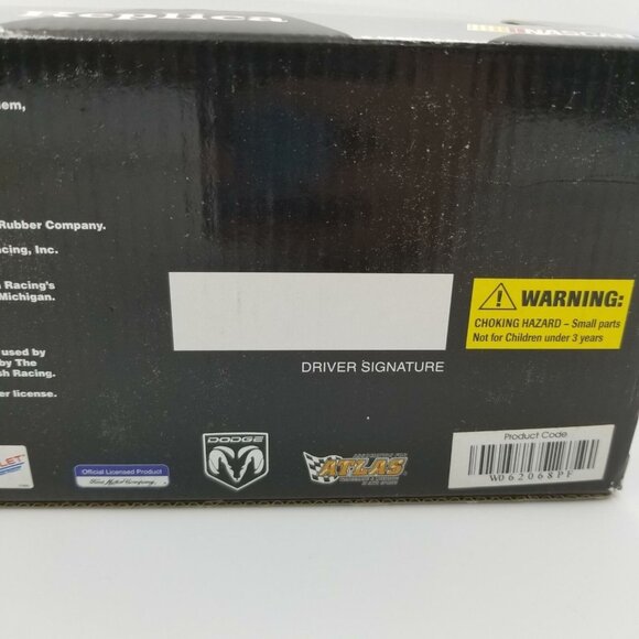 2001 Ford Taurus Team Caliber 1:24 Scale Blue #6 Mark Martin Pfizer Nascar New - Picture 4 of 5